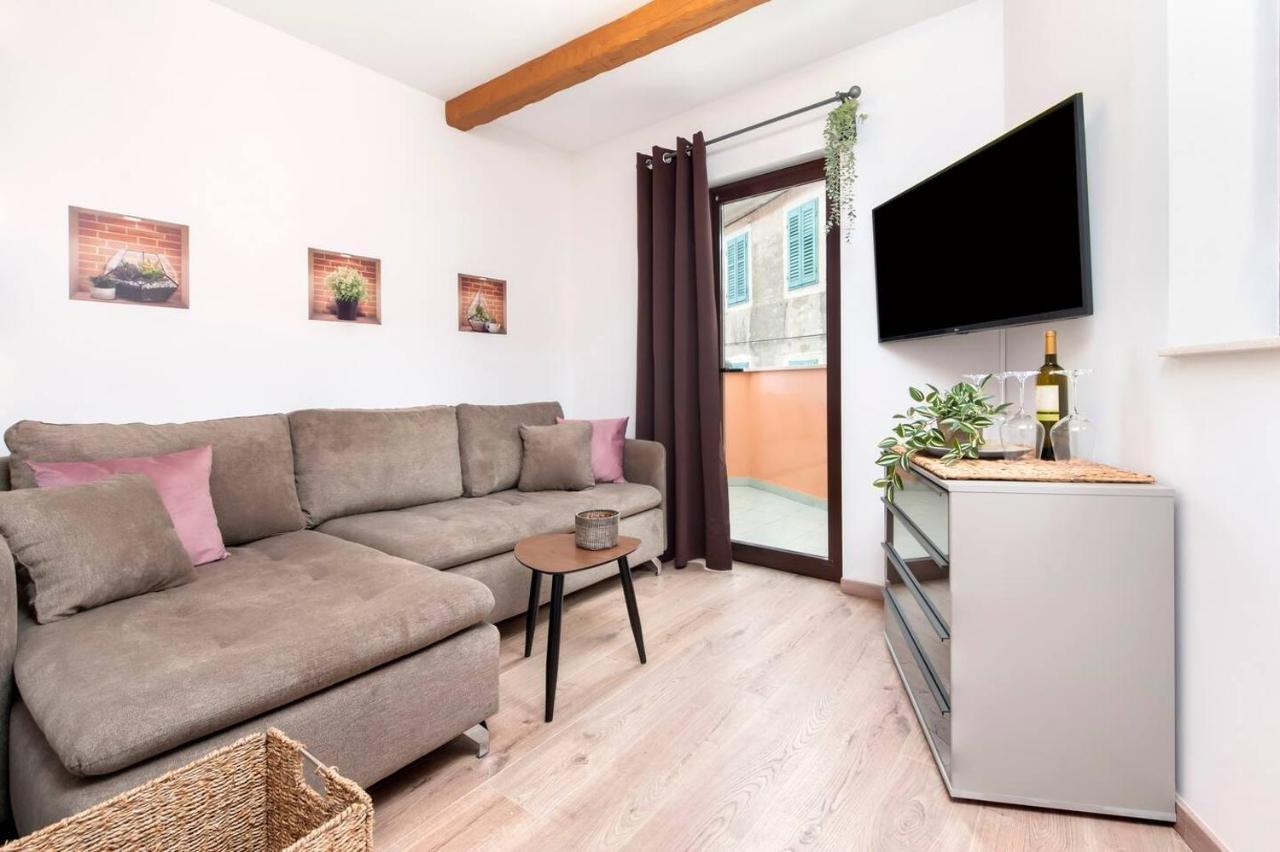 Apartamento Kuca Melina Rovinj Exterior foto